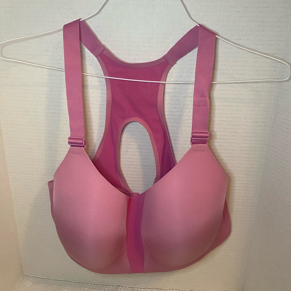 Women's Nike Pink Racerback Bra